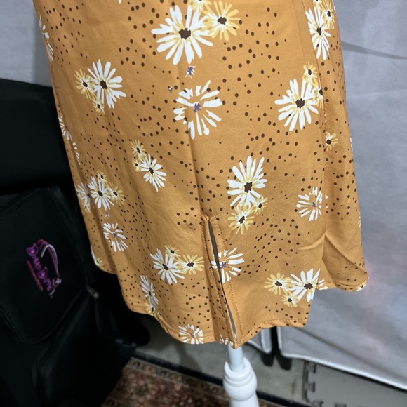 Blossom dress NWT - Picture 2 of 4